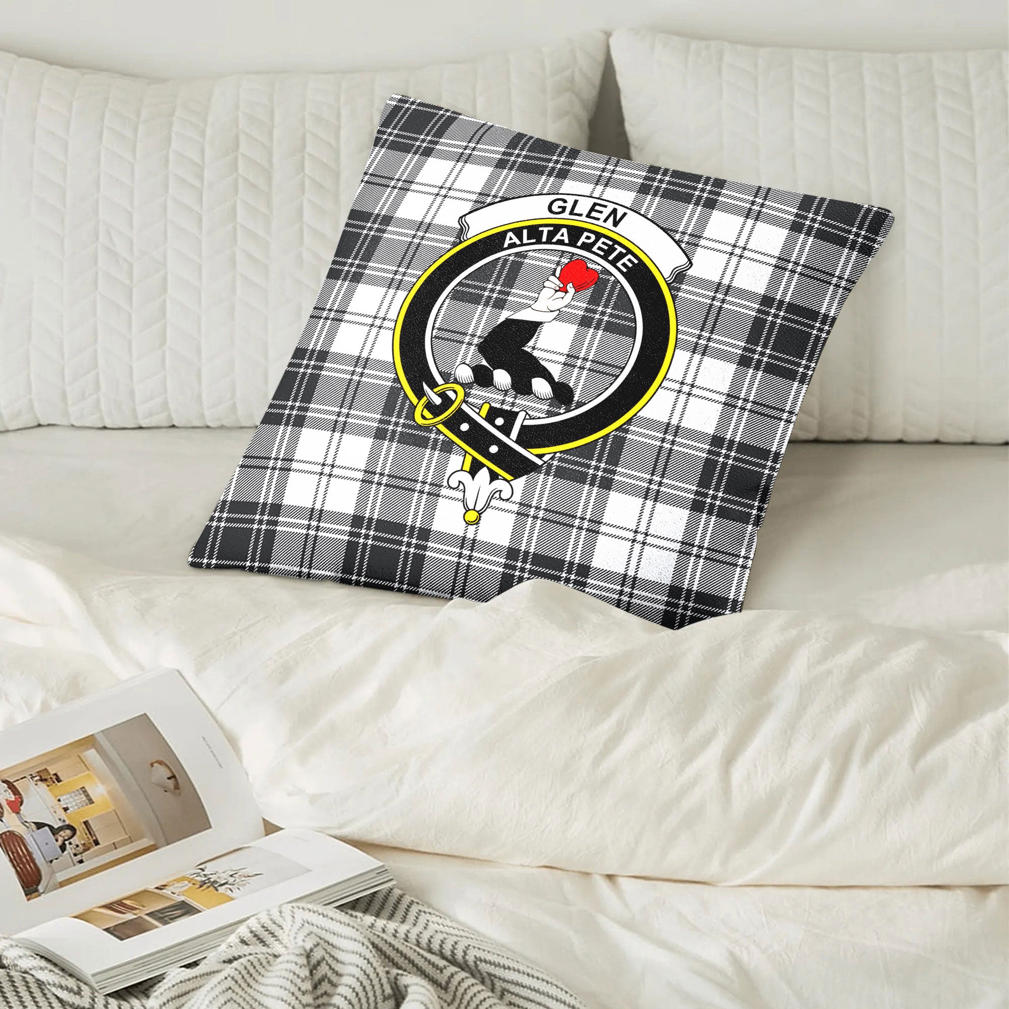 Glen Tartan Crest Pillow Cover