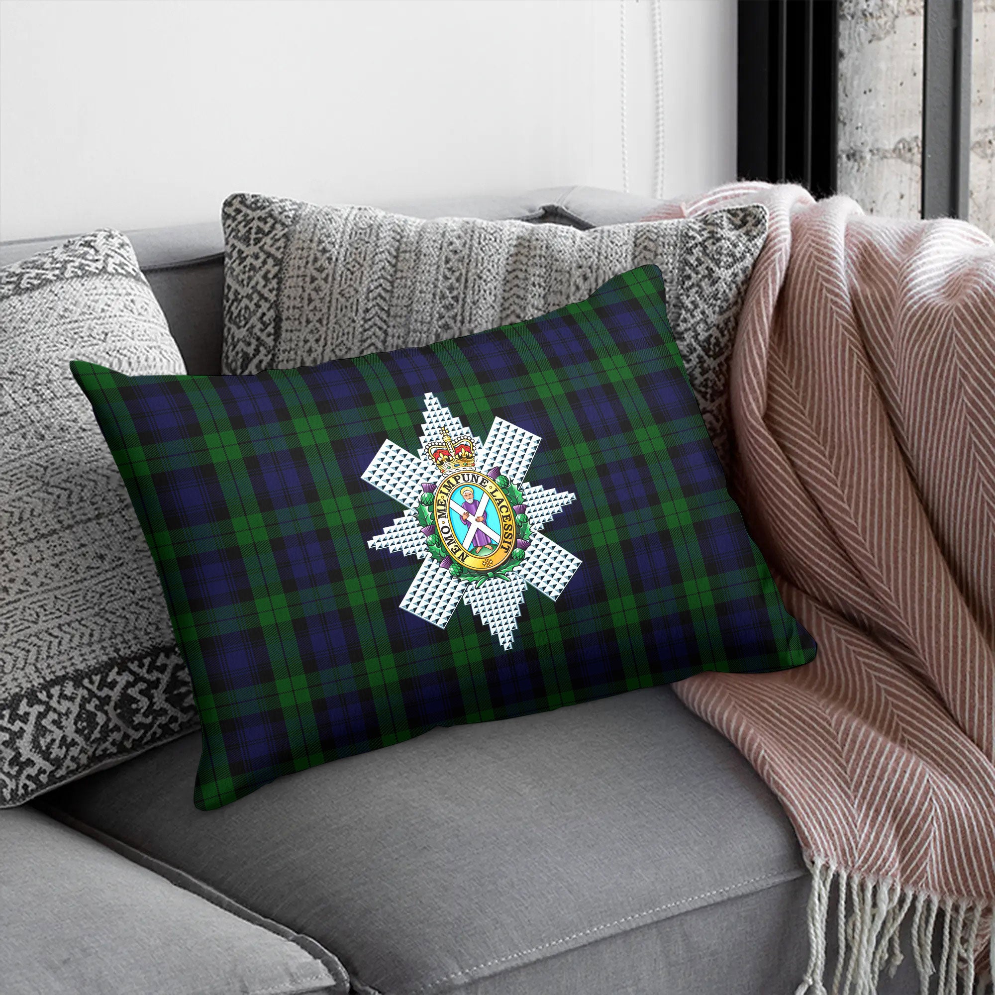 Black Watch Tartan Crest Pillow Cover