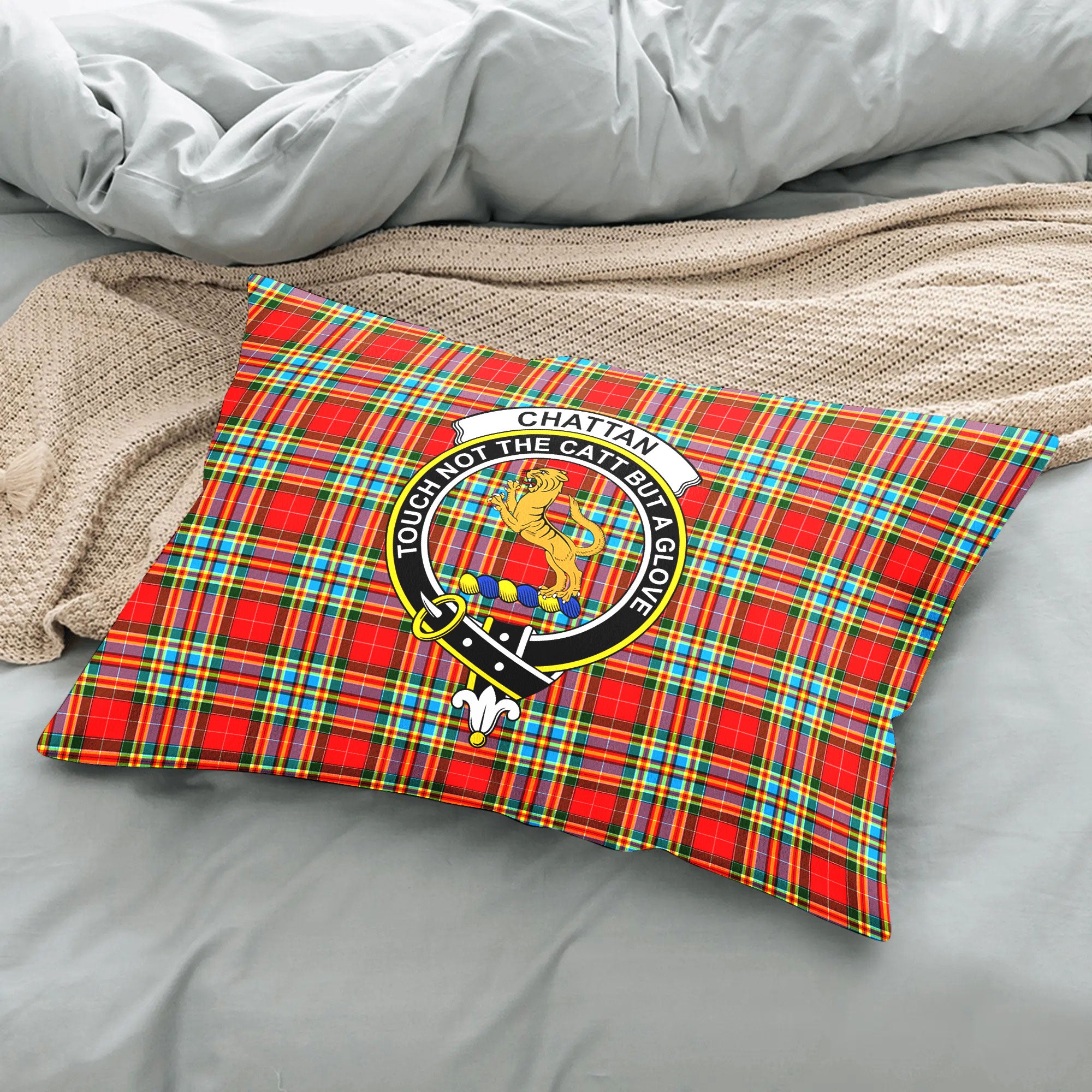 Chattan Tartan Crest Pillow Cover