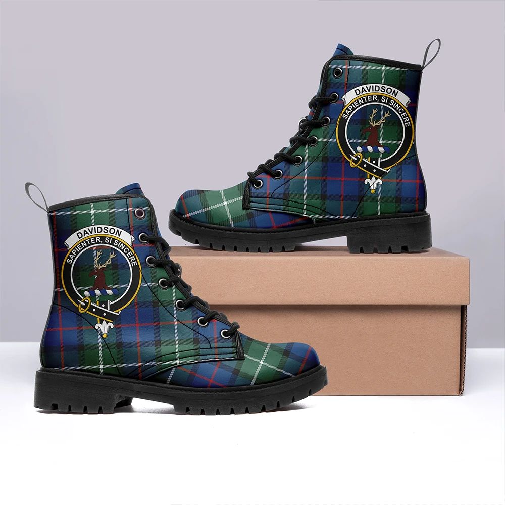 Davidson Of Tulloch Tartan Crest Leather Boots