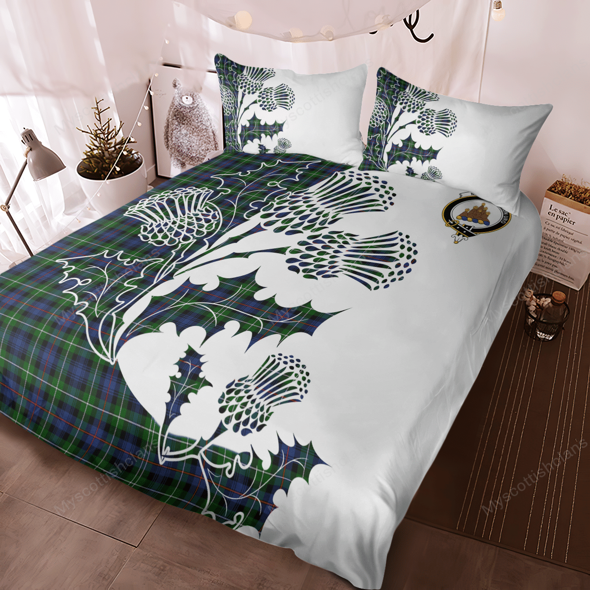 MacKenzie Tartan Crest Bedding Set - Thistle Style