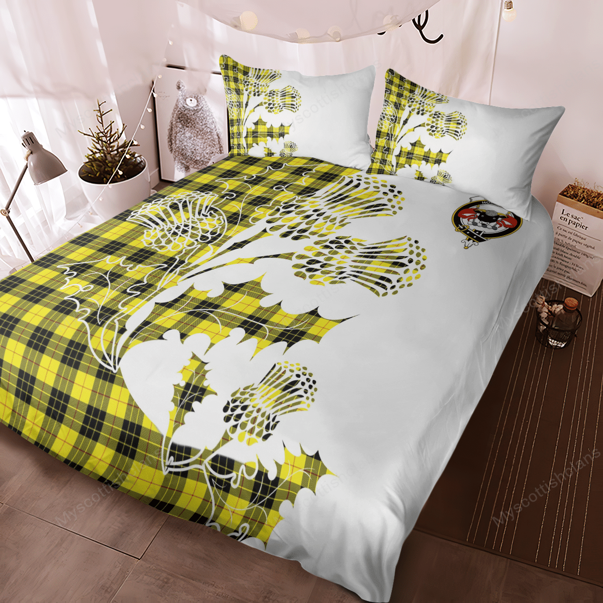 MacLeod Of Lewis Tartan Crest Bedding Set - Thistle Style