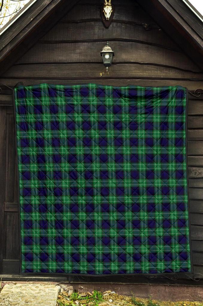 Gordon Dress Modern Tartan Quilt