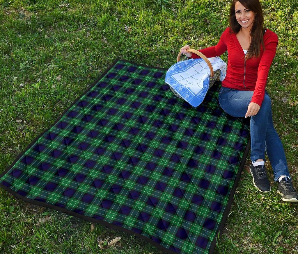 Gordon Dress Modern Tartan Quilt