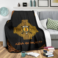 Baird Crest Premium Blanket - Black Celtic Cross Style