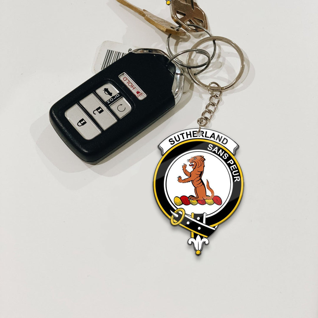 Sutherland II Crest Keychain