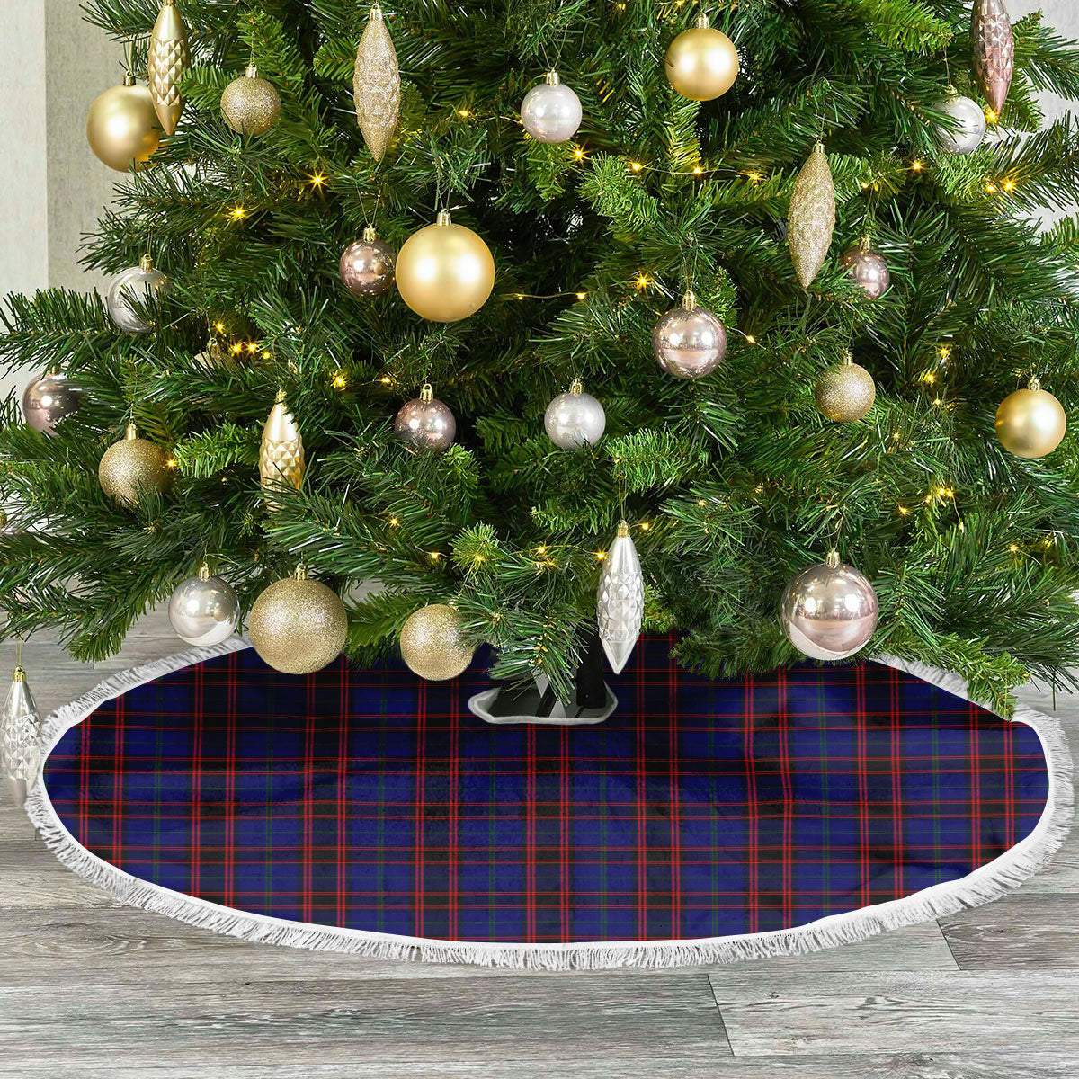 Home Modern Tartan Christmas Tree Skirt