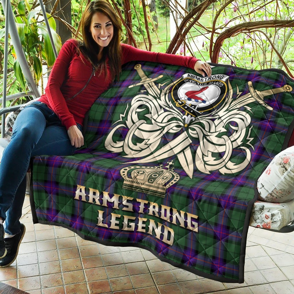 Armstrong Modern Tartan Crest Legend Gold Royal Premium Quilt