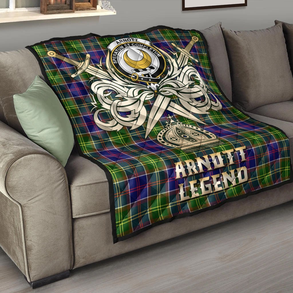 Arnott Tartan Crest Legend Gold Royal Premium Quilt