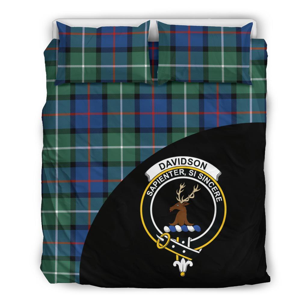 Davidson of Tulloch Family Tartan Crest Wave Style Bedding Set