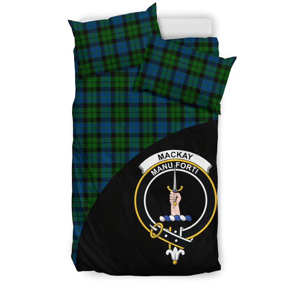 MacKay Modern Tartan Crest Wave Style Bedding Set