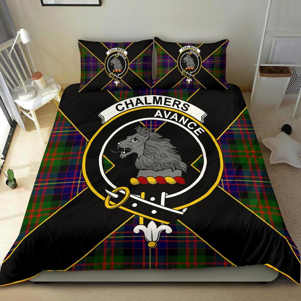 Chalmers Tartan Crest Bedding Set - Luxury Style