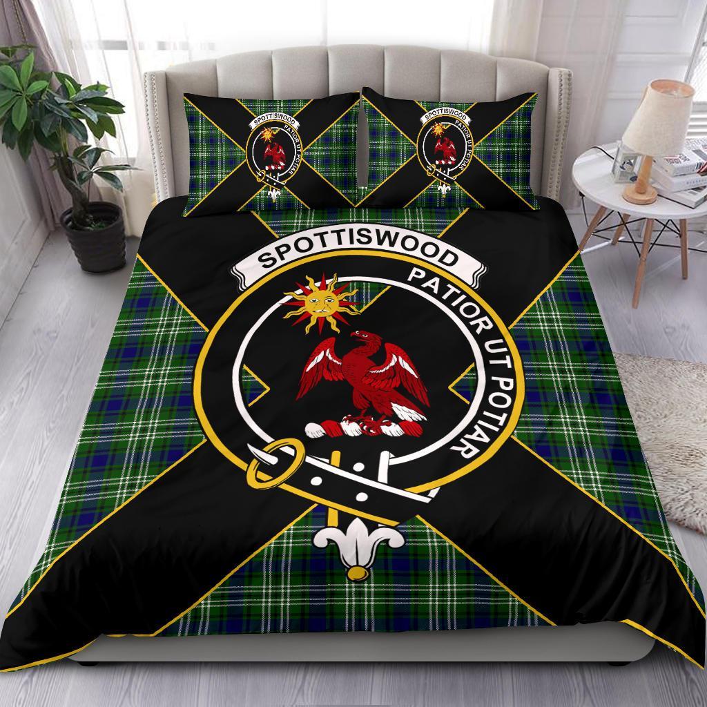 Spottiswood Tartan Crest Bedding Set - Luxury Style