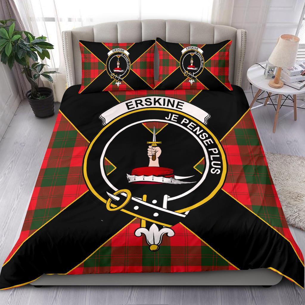 Erskine Tartan Crest Bedding Set - Luxury Style