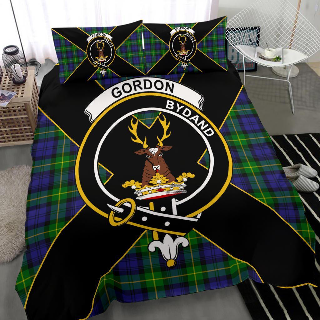 Gordon Tartan Crest Bedding Set - Luxury Style