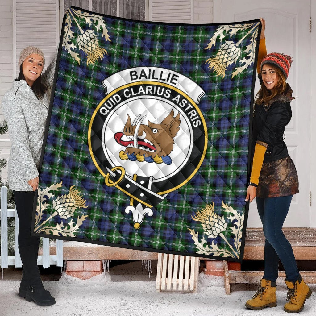 Baillie Modern Tartan Crest Premium Quilt - Gold Thistle Style