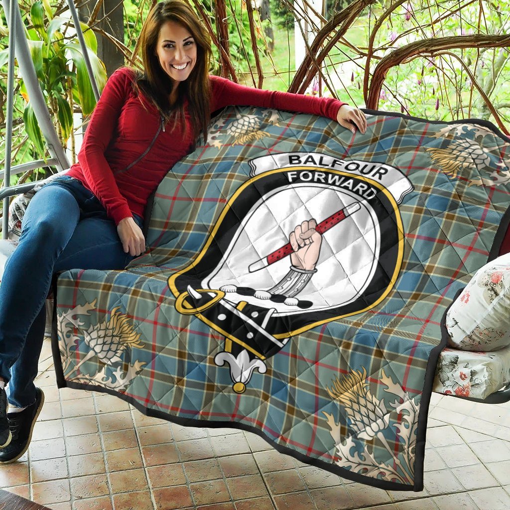 Balfour Blue Tartan Crest Premium Quilt - Gold Thistle Style