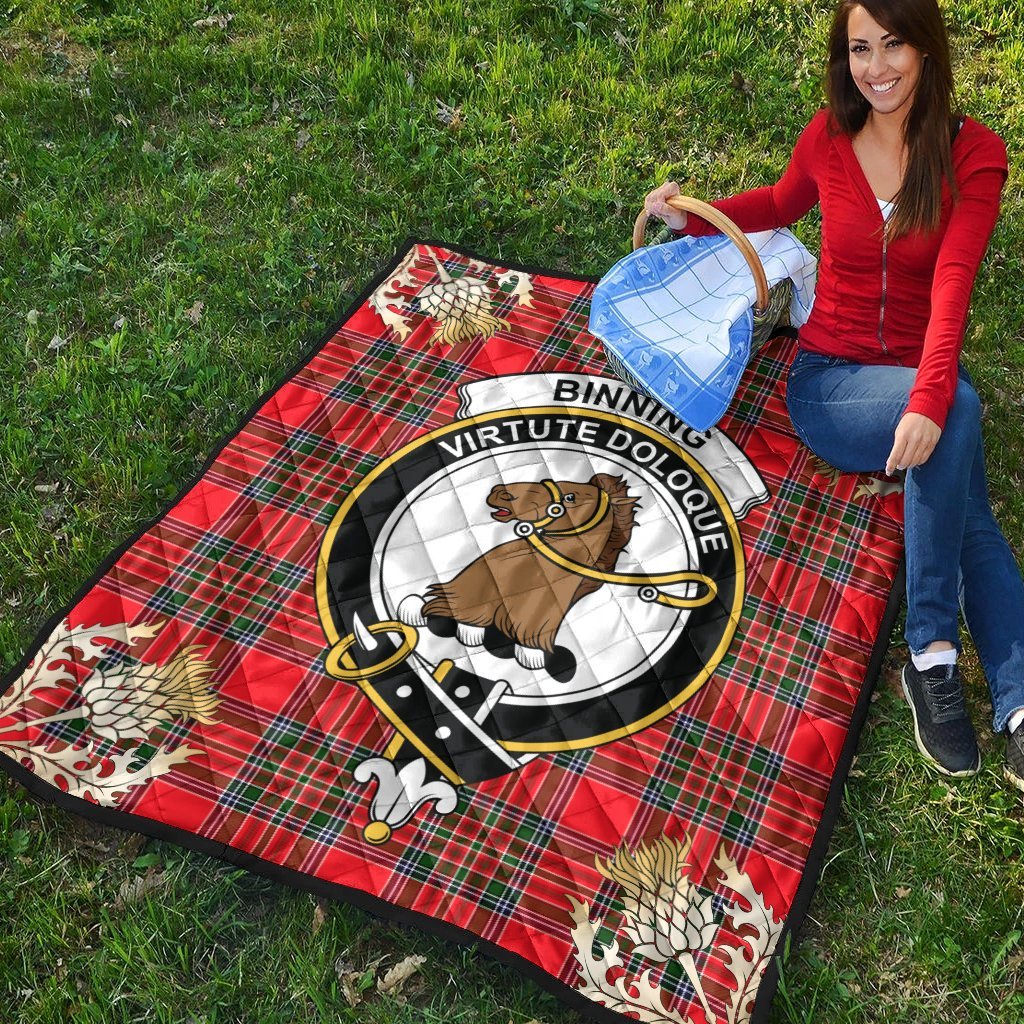 Binning Tartan Crest Premium Quilt - Gold Thistle Style