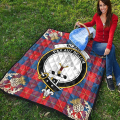 Blane Tartan Crest Premium Quilt - Gold Thistle Style