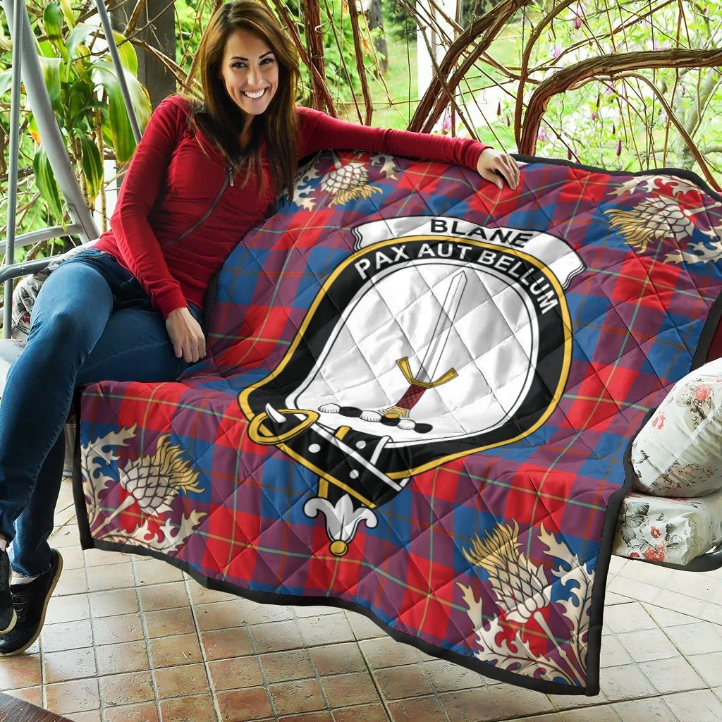 Blane Tartan Crest Premium Quilt - Gold Thistle Style