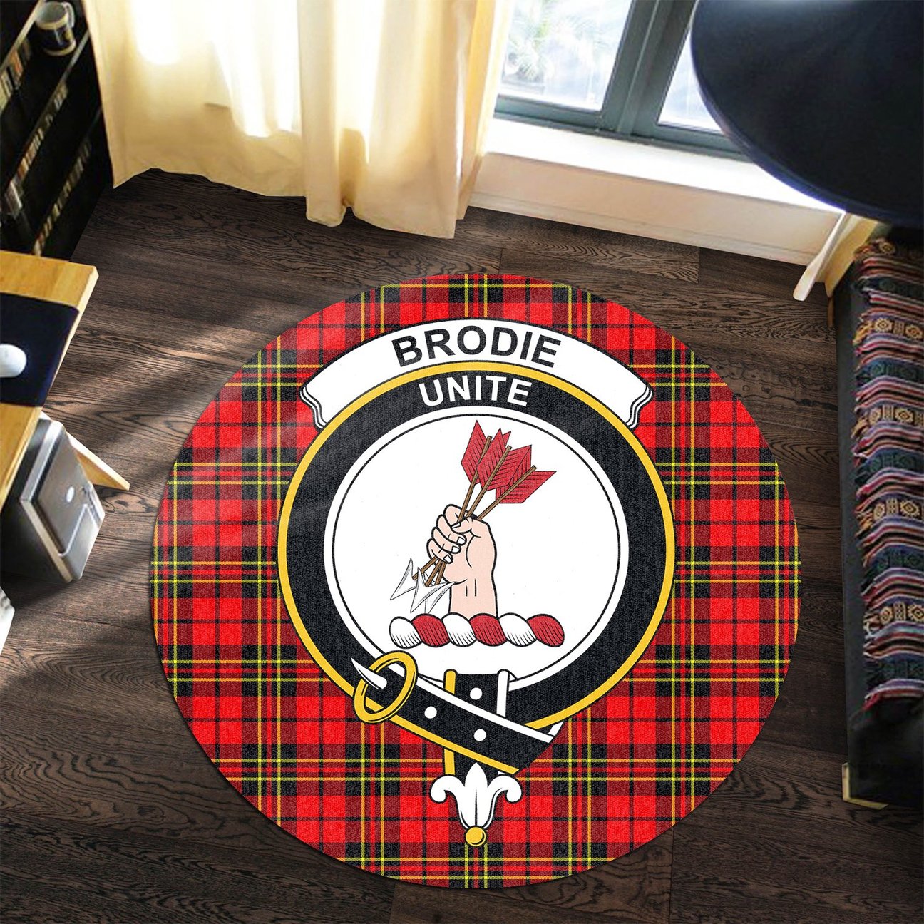 Brodie Modern Tartan Crest Round Rug