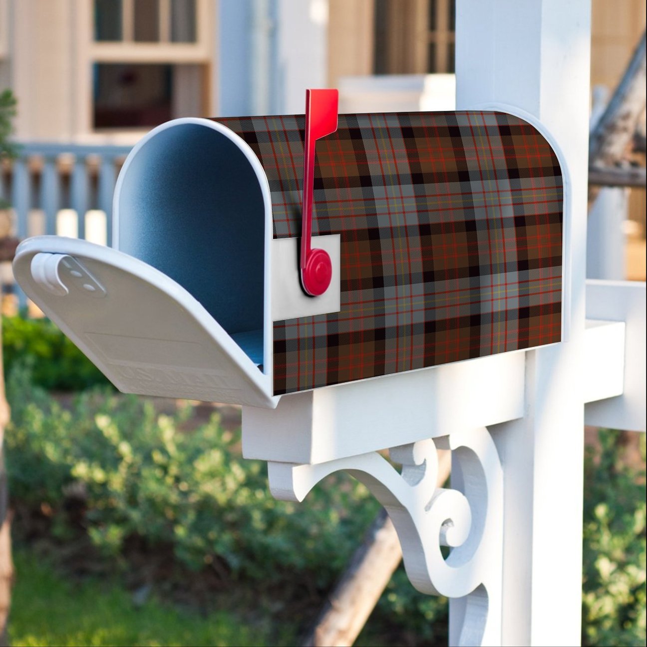 Cameron Of Erracht Weathered Tartan Crest Mailbox