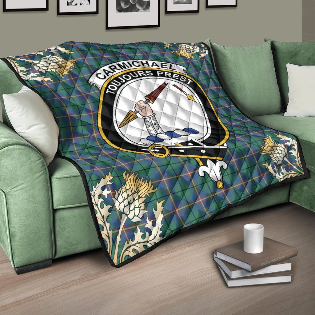 Carmichael Ancient Tartan Crest Premium Quilt - Gold Thistle Style