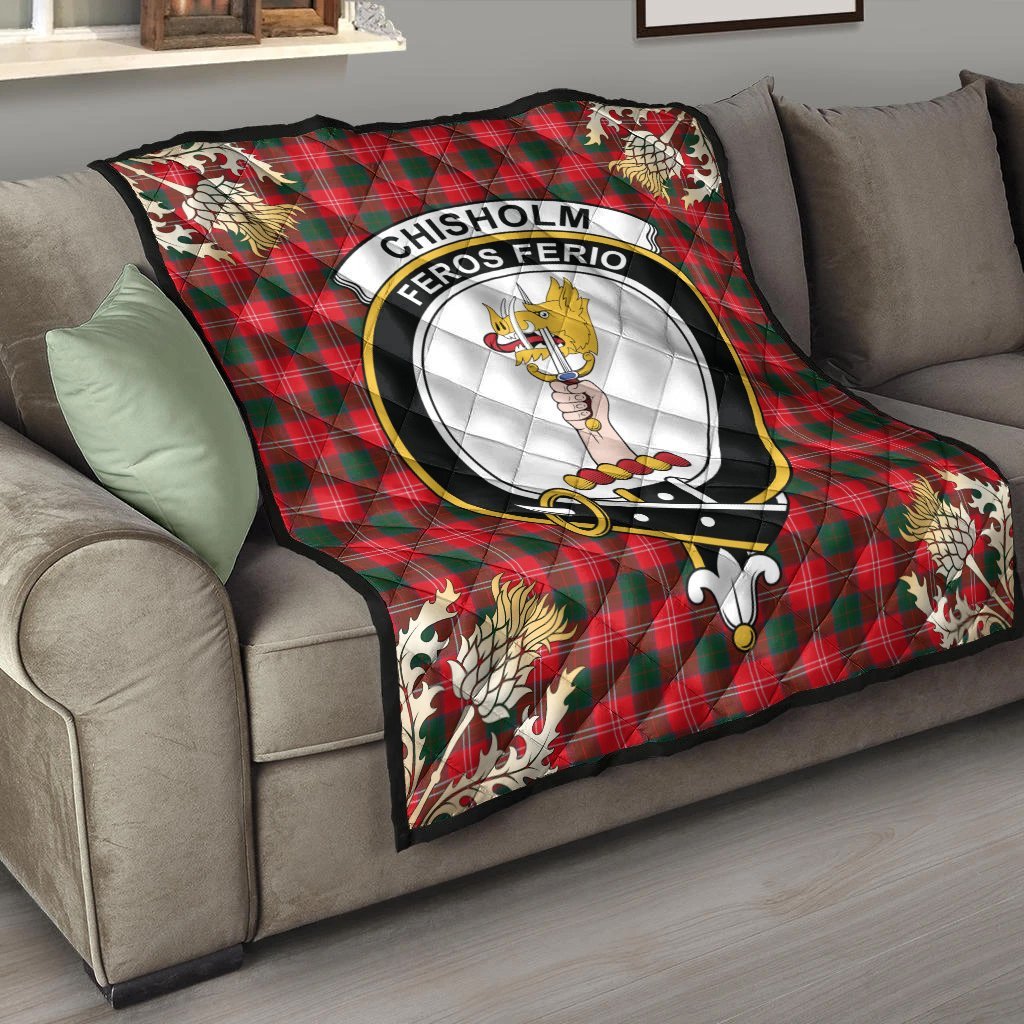 Chisholm Modern Tartan Crest Premium Quilt - Gold Thistle Style