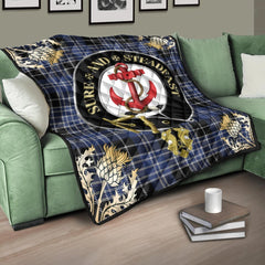 Clark Tartan Crest Premium Quilt - Gold Thistle Style