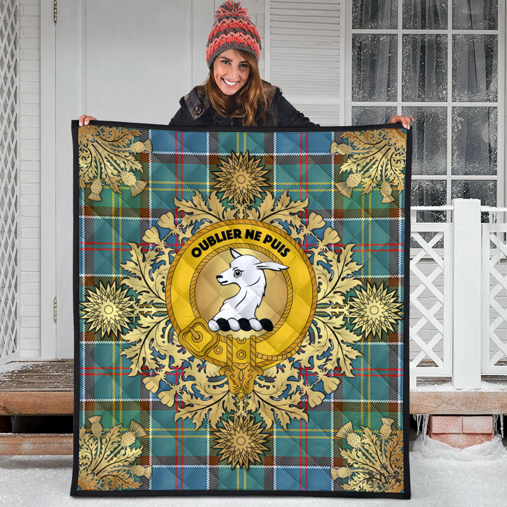 Colville Tartan Crest Premium Quilt - Gold Thistle Style