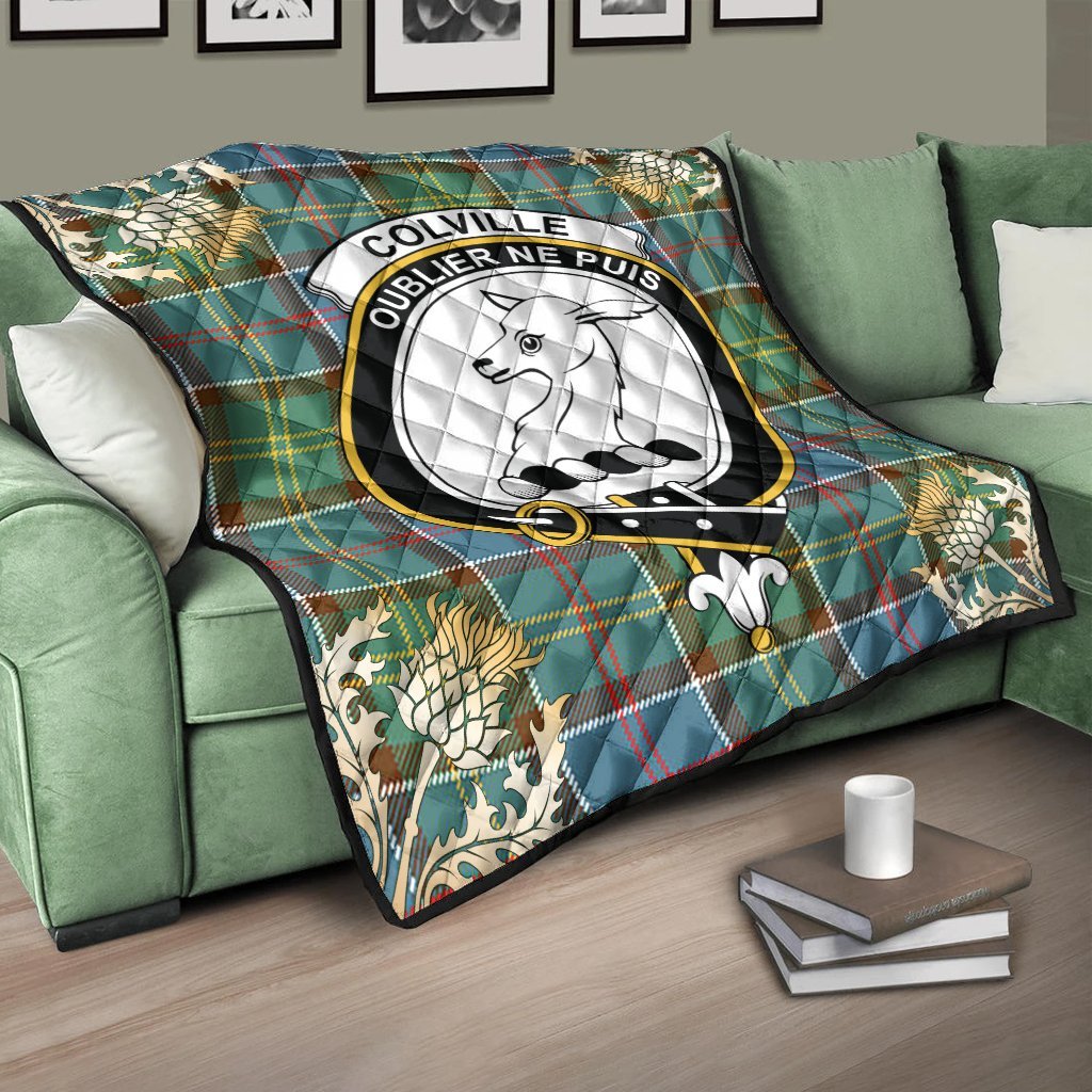 Colville Tartan Crest Premium Quilt - Gold Thistle Style