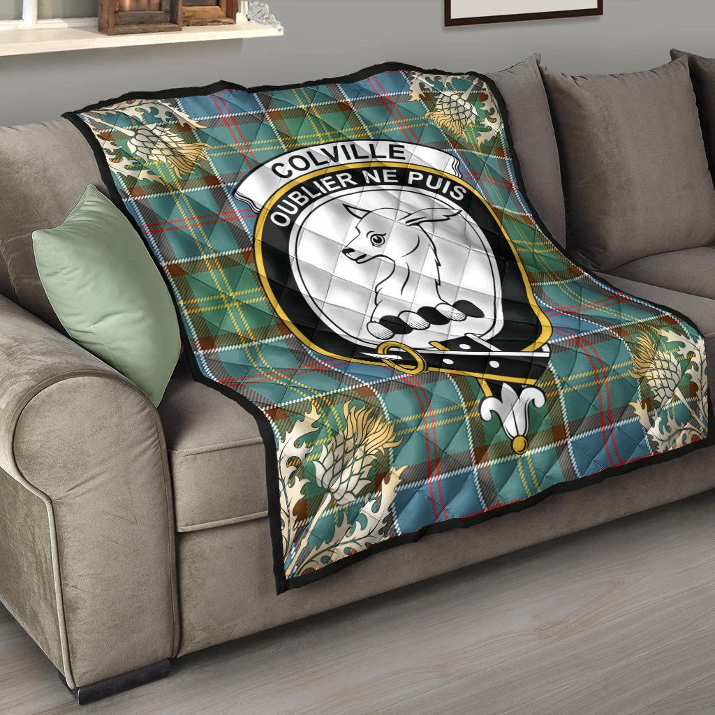 Colville Tartan Crest Premium Quilt - Gold Thistle Style