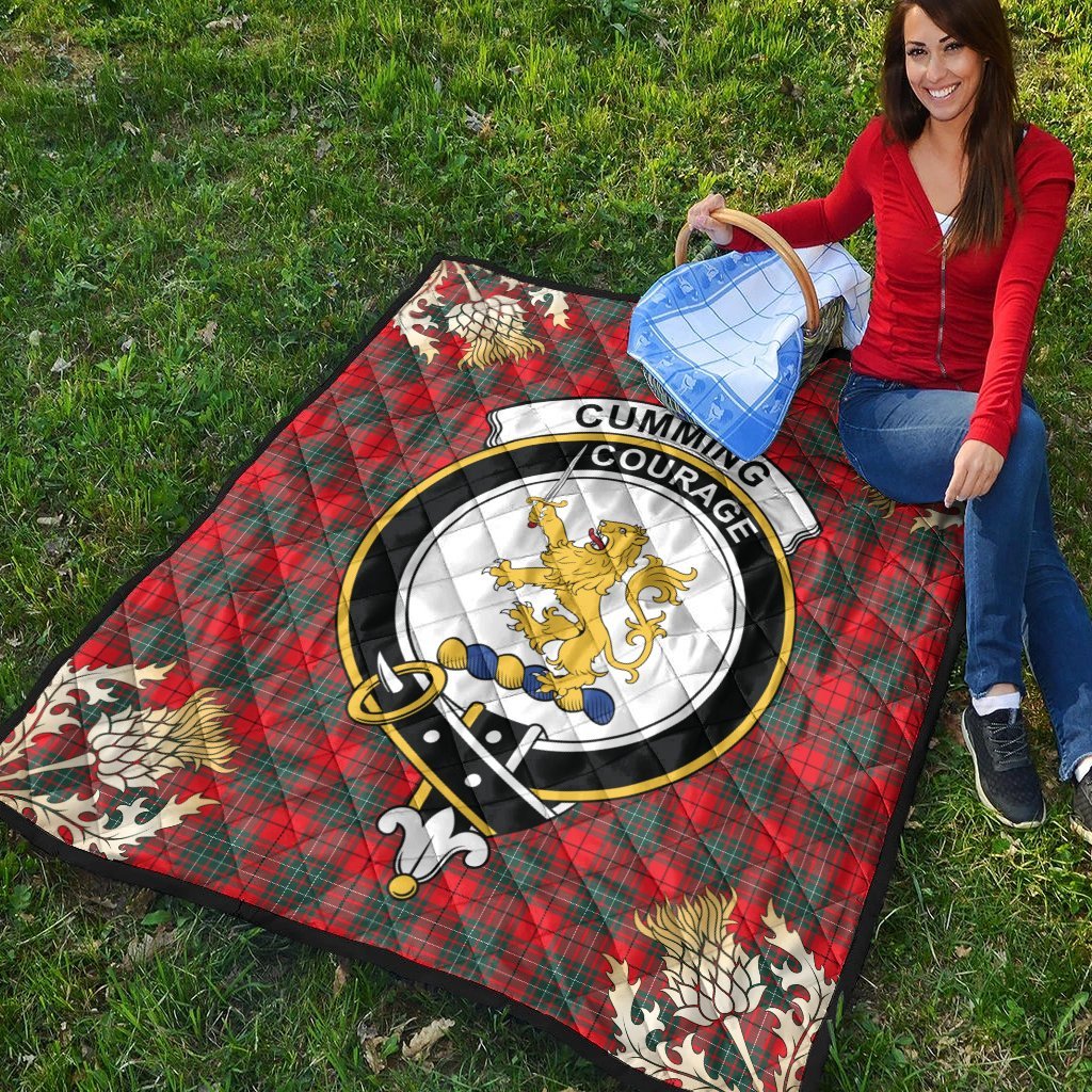 Cumming Modern Tartan Crest Premium Quilt - Gold Thistle Style