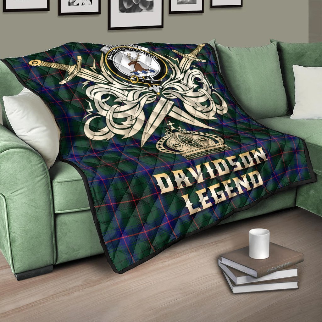 Davidson Modern Tartan Crest Legend Gold Royal Premium Quilt