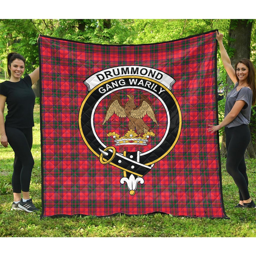 Drummond Modern Tartan Crest Quilt