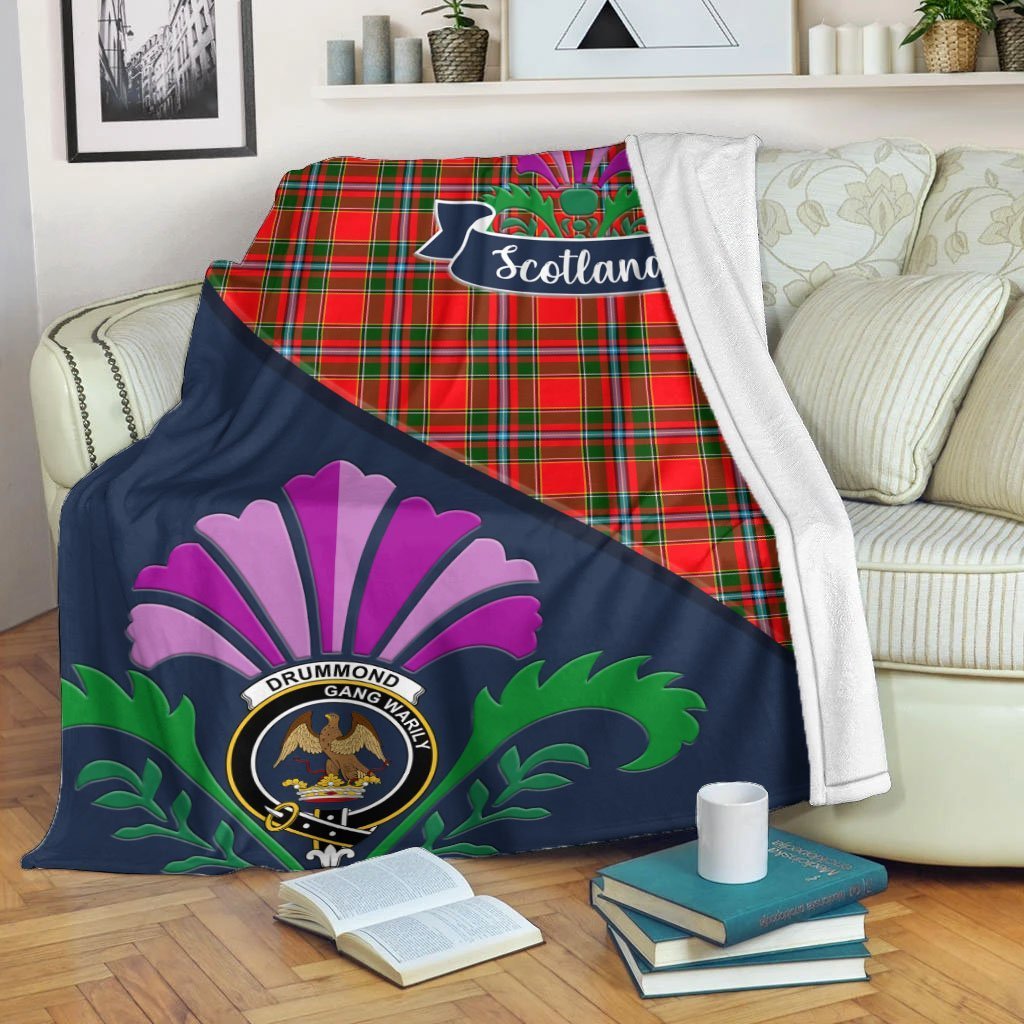 Drummond Tartan Crest Premium Blanket - Thistle Style