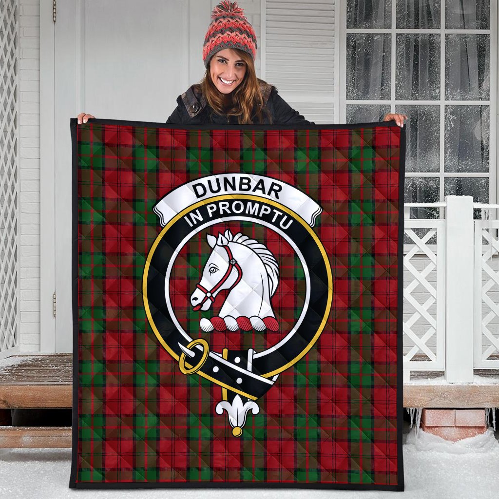 Dunbar Tartan Crest Quilt