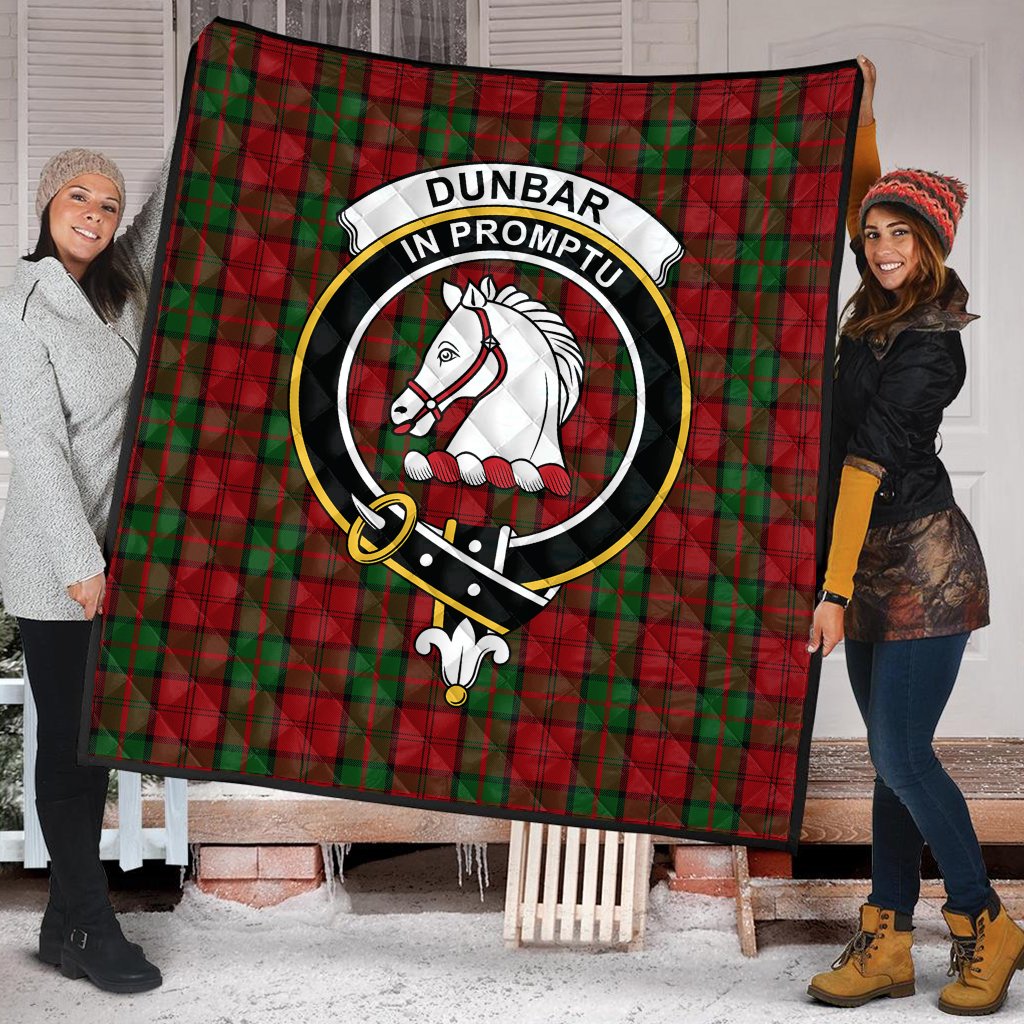 Dunbar Tartan Crest Quilt