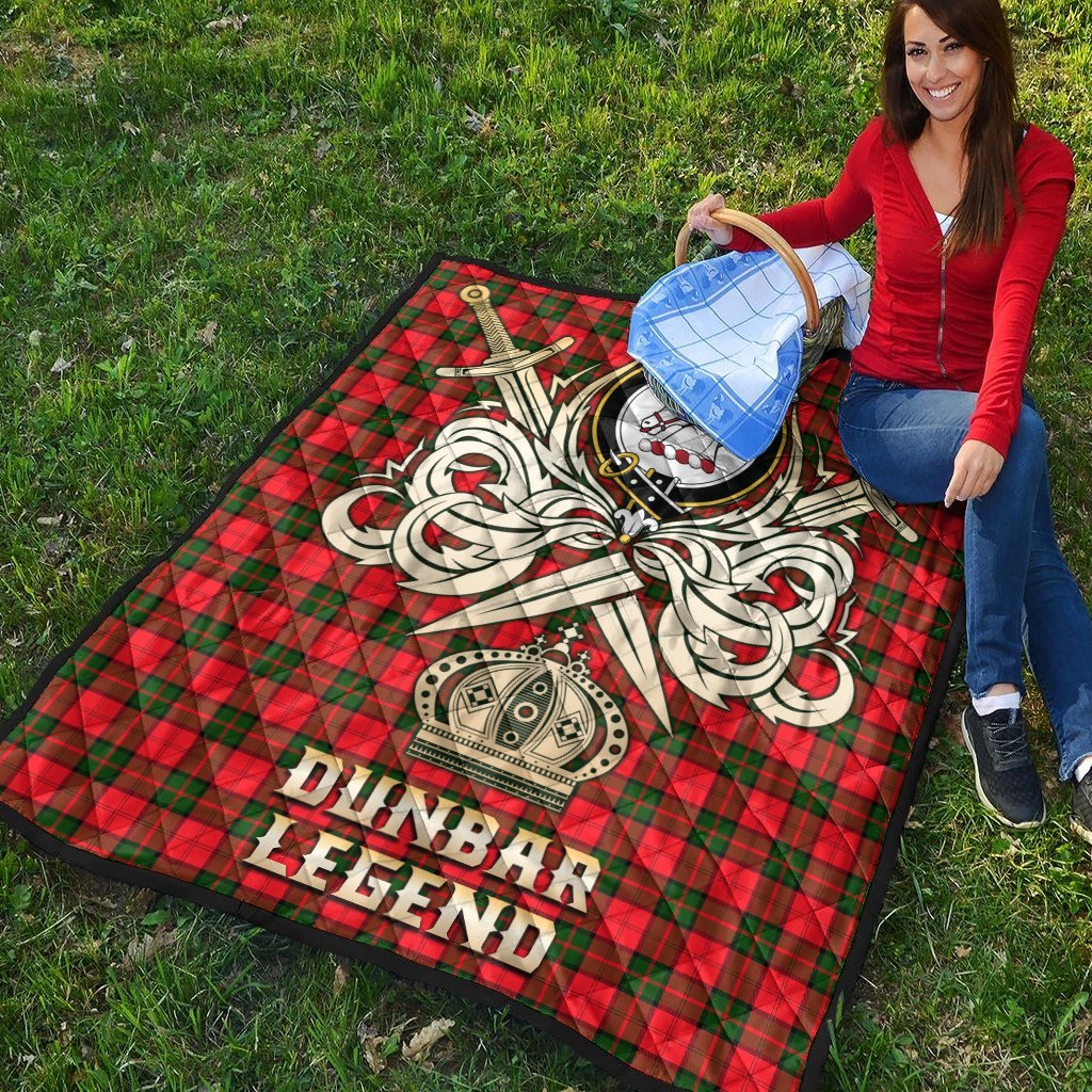 Dunbar Modern Tartan Crest Legend Gold Royal Premium Quilt