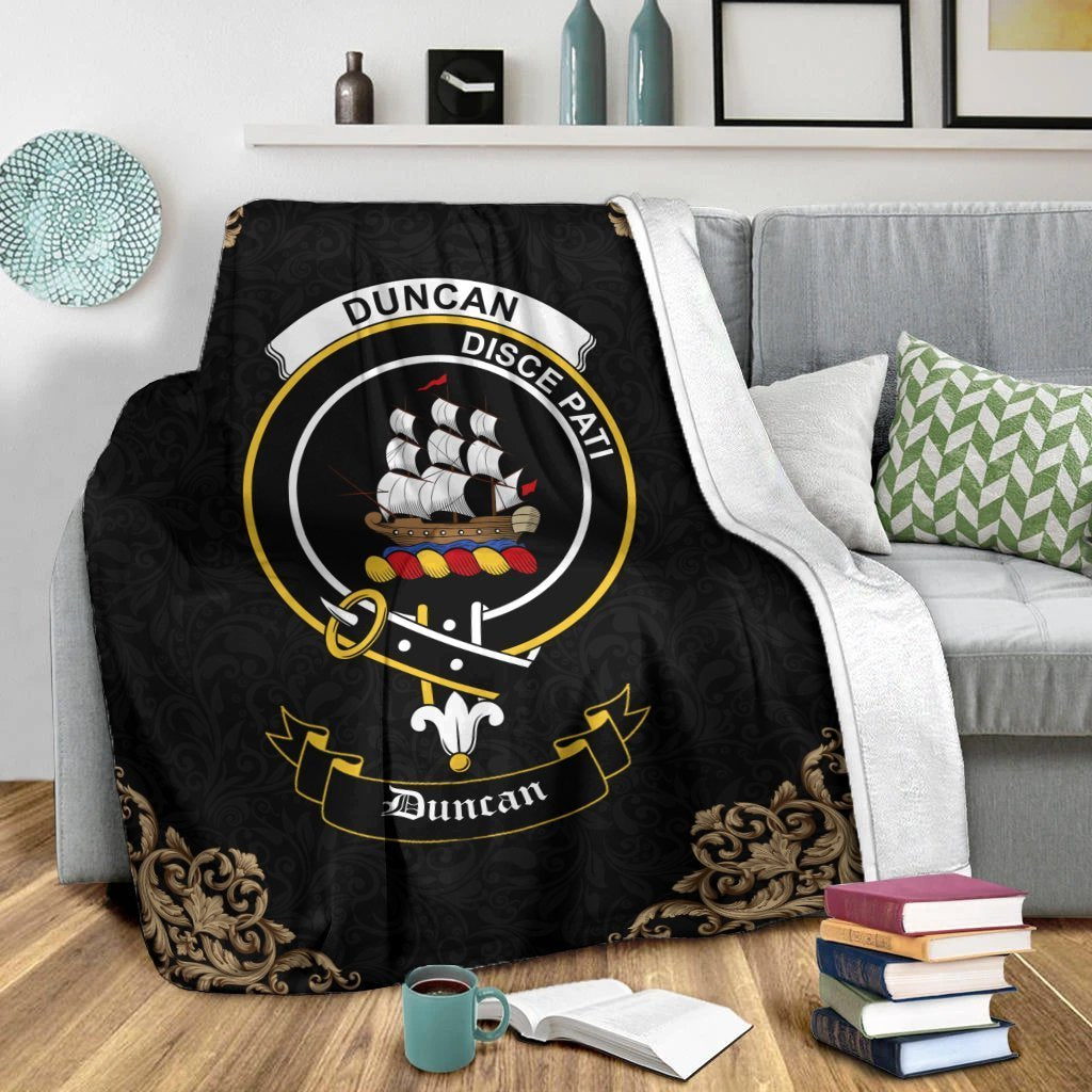 Duncan Crest Tartan Premium Blanket Black