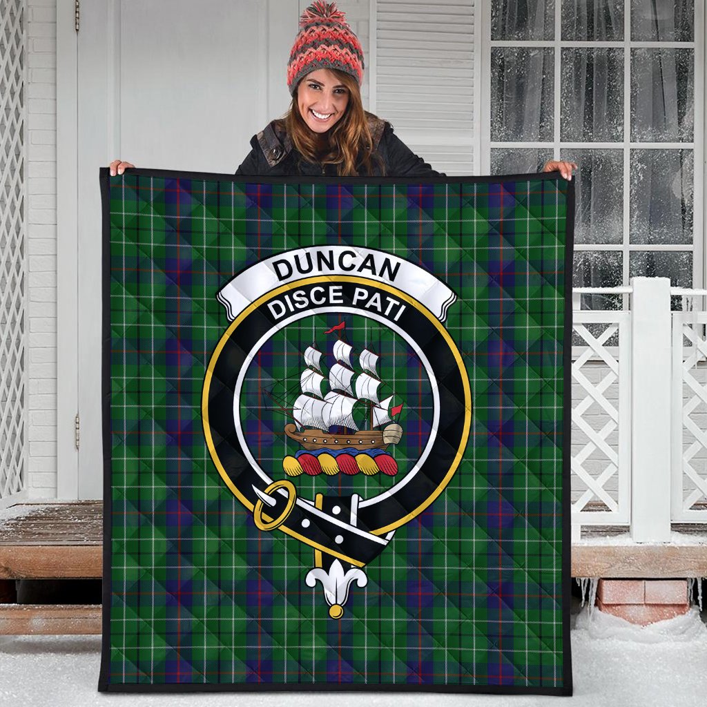 Duncan Tartan Crest Quilt