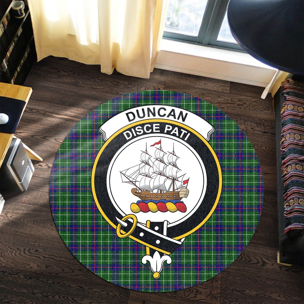 Duncan Modern Tartan Crest Round Rug