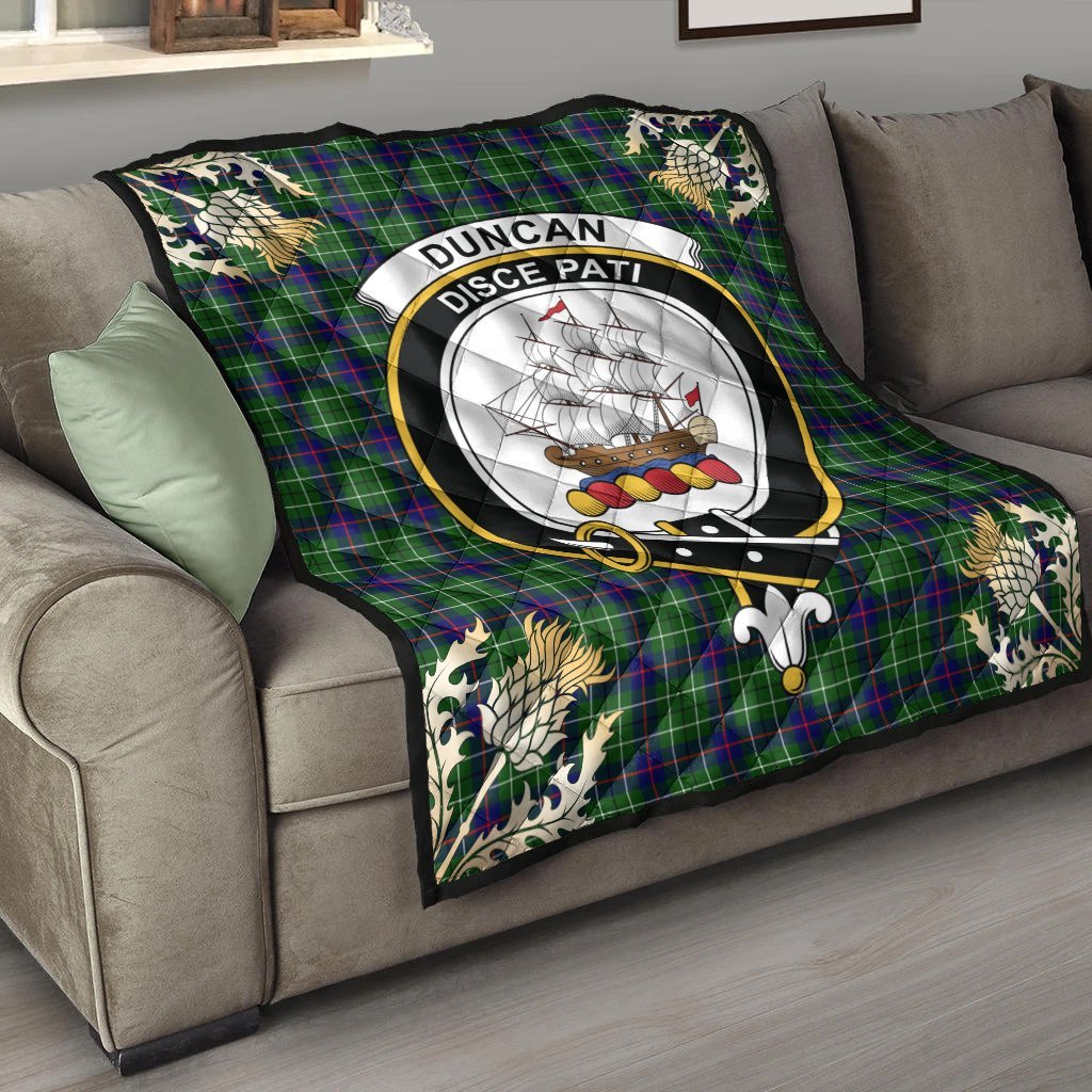 Duncan Modern Tartan Crest Premium Quilt - Gold Thistle Style