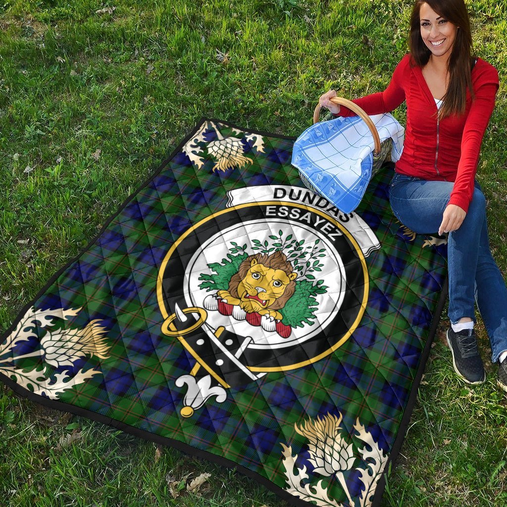 Dundas Modern Tartan Crest Premium Quilt - Gold Thistle Style