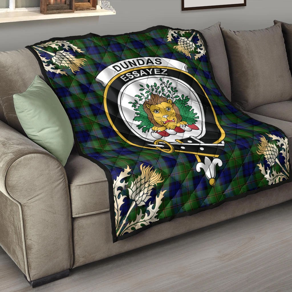 Dundas Modern Tartan Crest Premium Quilt - Gold Thistle Style