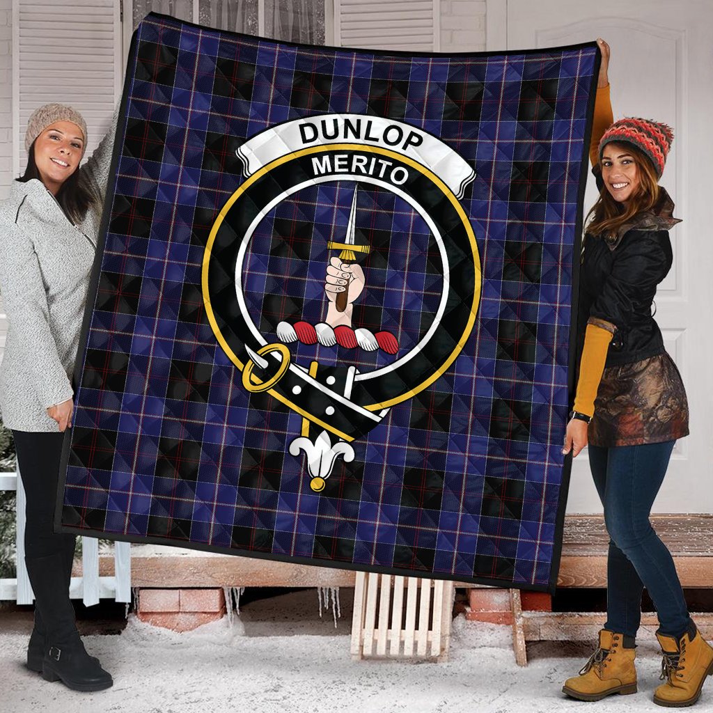 Dunlop Tartan Crest Quilt