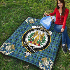 Falconer Tartan Crest Premium Quilt - Gold Thistle Style