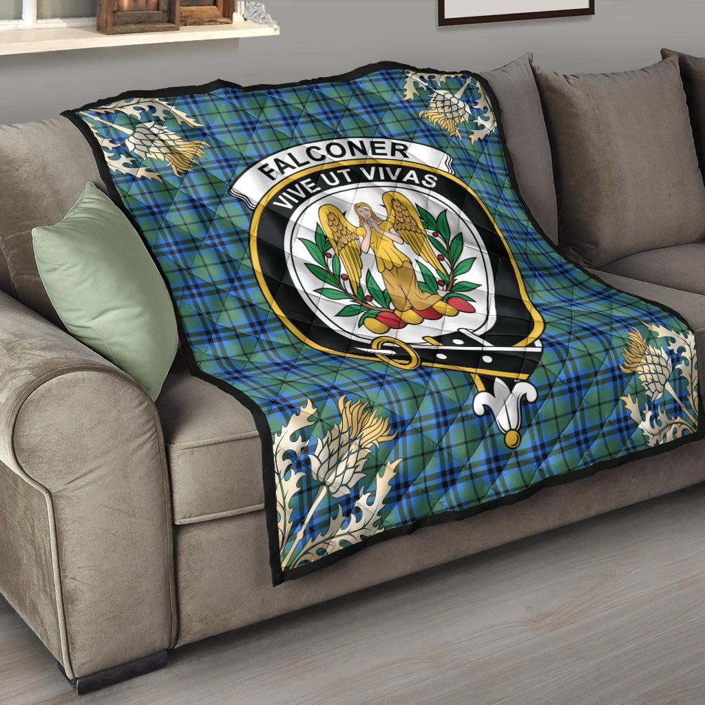 Falconer Tartan Crest Premium Quilt - Gold Thistle Style