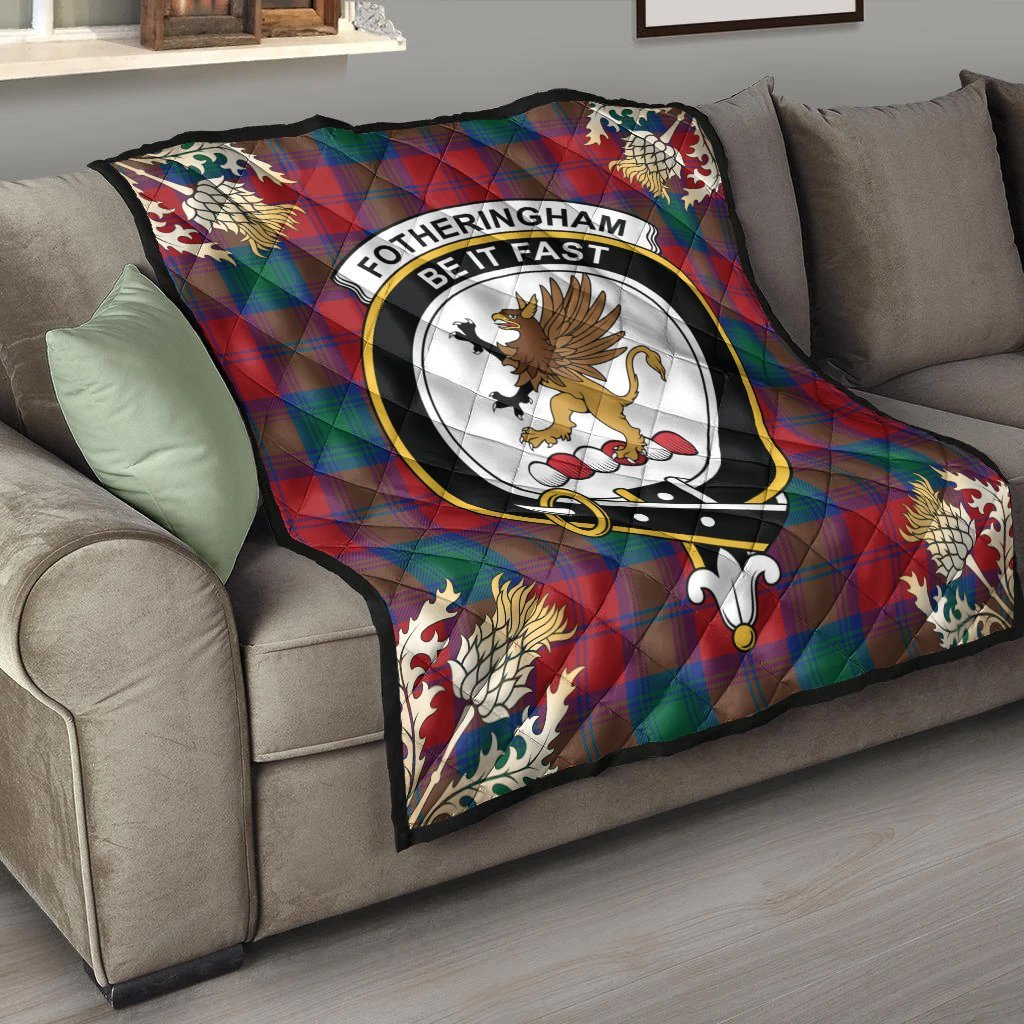 Fotheringham Modern Tartan Crest Premium Quilt - Gold Thistle Style