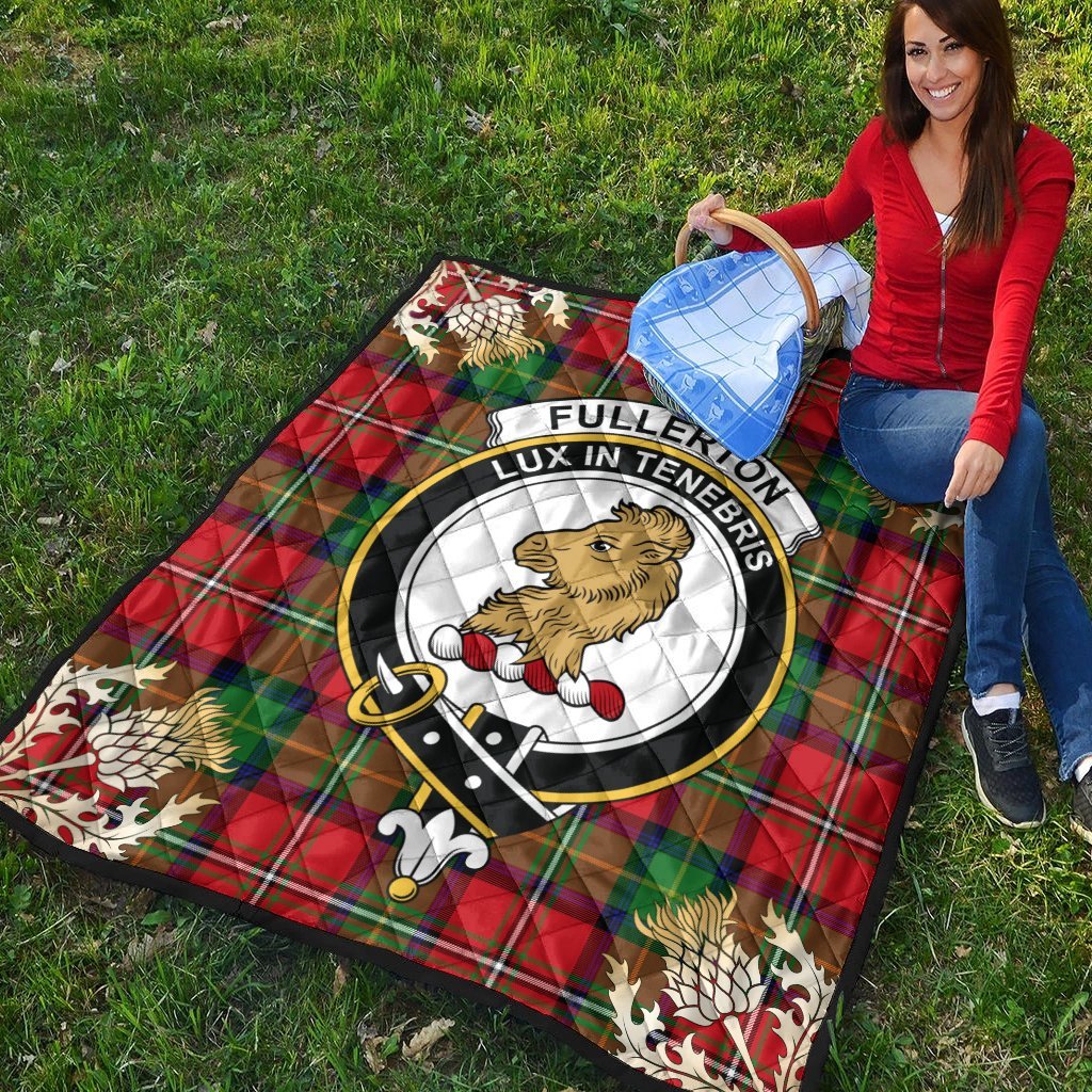 Fullerton Tartan Crest Premium Quilt - Gold Thistle Style